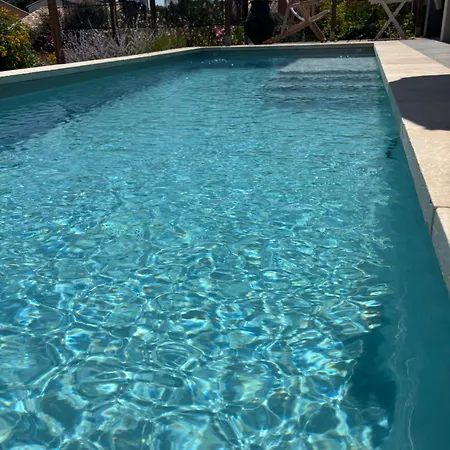 Agave Piscine Vila
