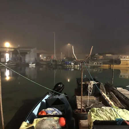 Agave Piscine 别墅